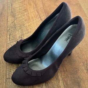 FIONI Clothing Dark Brown Heels